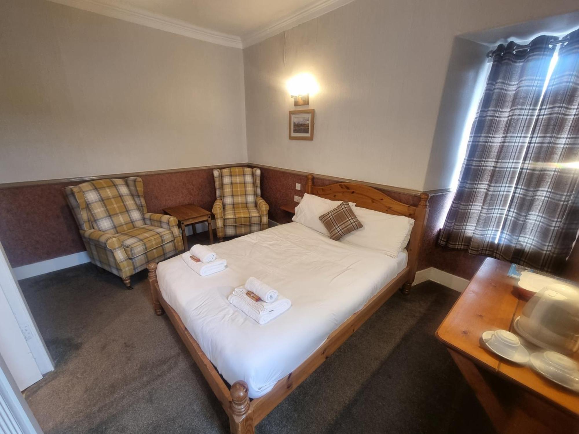 Roy Bridge Hotel Fort William Exteriér fotografie